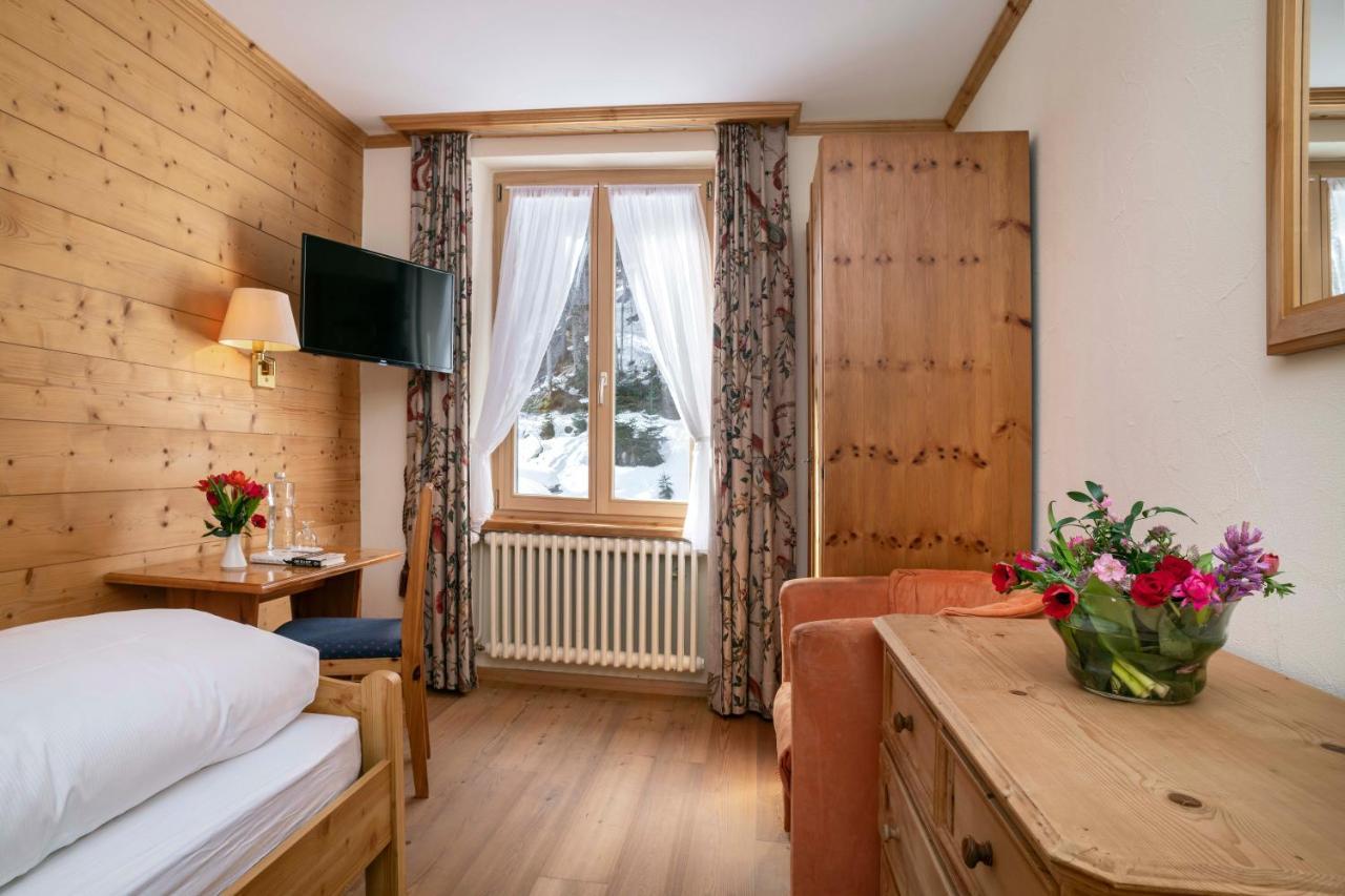 Alpenbad Bad Serneus