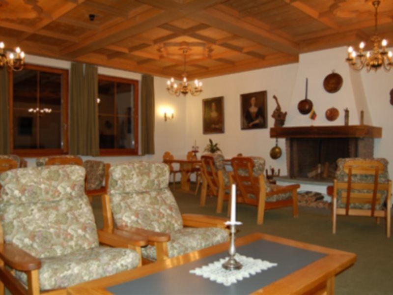 Alpenbad Bad Serneus